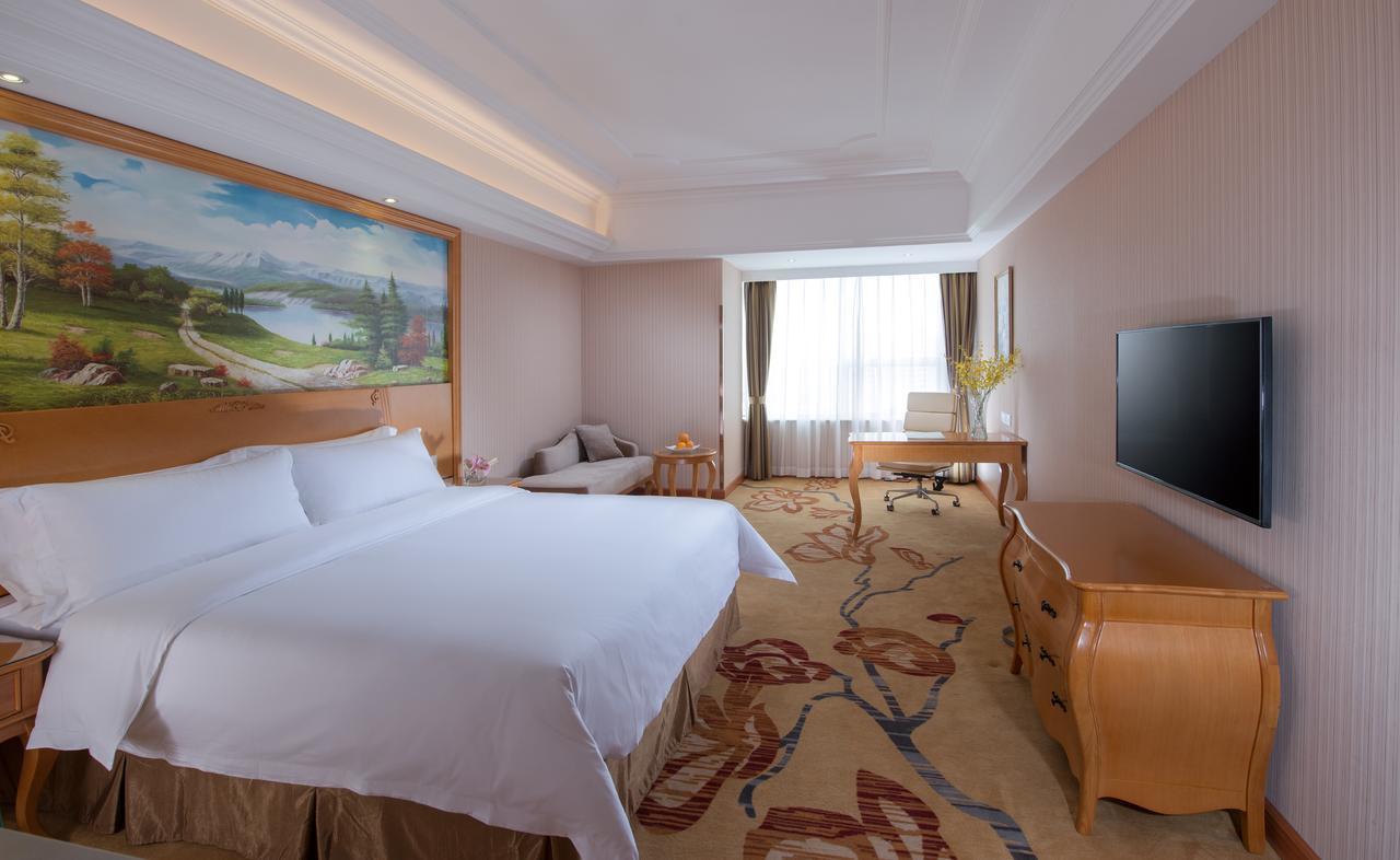 Vienna Hotel Chaoyang Nanning Eksteriør billede